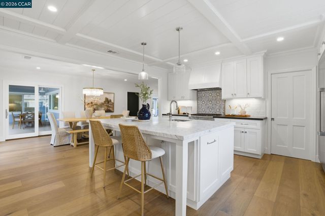 1437 Twelve Oaks Court, Alamo, CA 94507