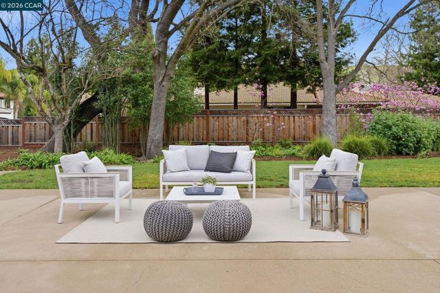 1437 Twelve Oaks Court, Alamo, CA 94507