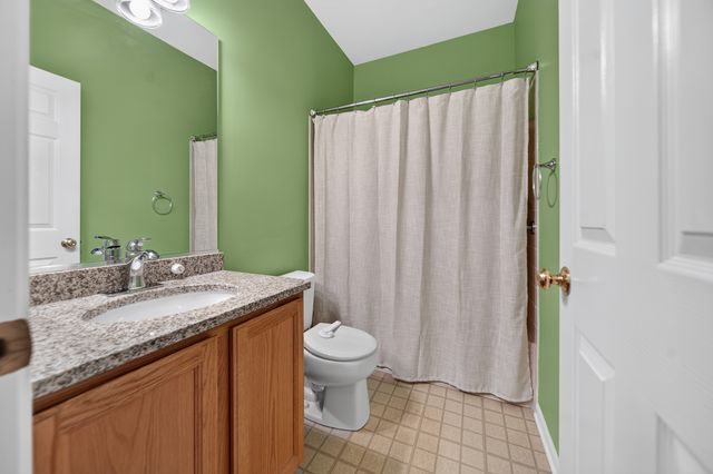 251 Winslow Way, Lake In The Hills, IL 60156