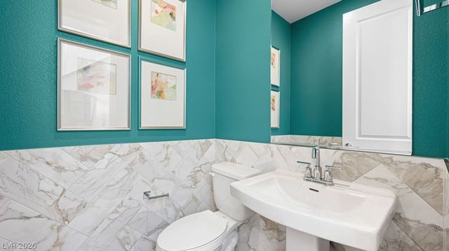 1533 Song Lark Lane, Las Vegas, NV 89138