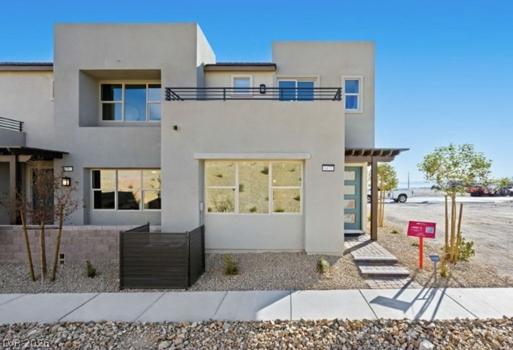 1533 Song Lark Lane, Las Vegas, NV 89138