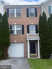 57 QUARTZ ROAD, Martinsburg, WV 25404
