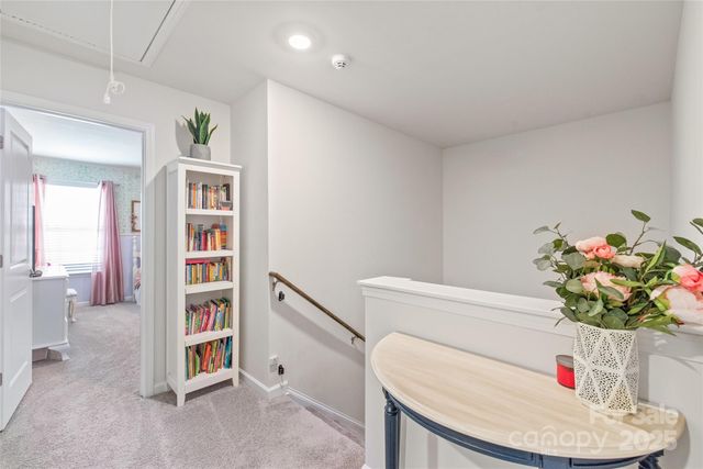 9233 Mackinaw Drive, Gastonia, NC 28056