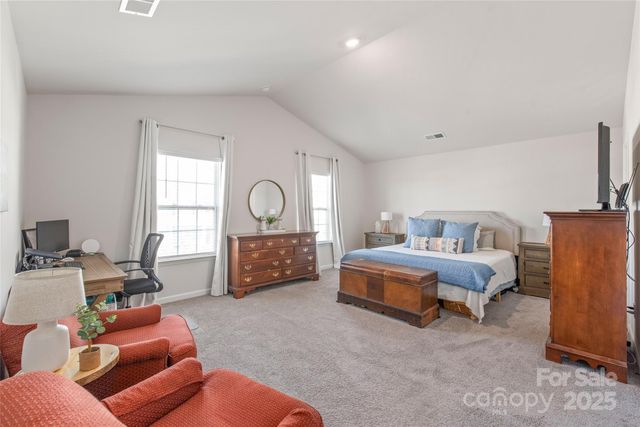 9233 Mackinaw Drive, Gastonia, NC 28056