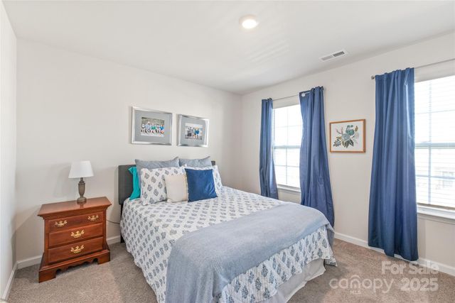 9233 Mackinaw Drive, Gastonia, NC 28056