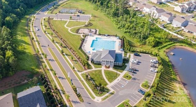 9233 Mackinaw Drive, Gastonia, NC 28056