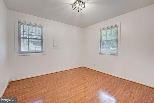 5924 CAUBA CT, Alexandria, VA 22310