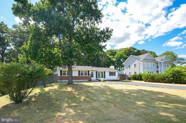 5924 CAUBA CT, Alexandria, VA 22310