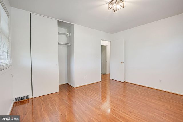 5924 CAUBA CT, Alexandria, VA 22310