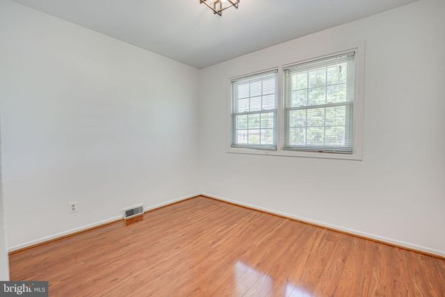 5924 CAUBA CT, Alexandria, VA 22310