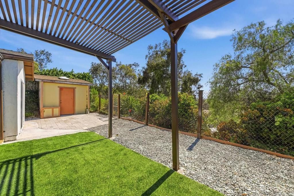 Image 22 of property listing at 313 San Dimas Ave, Oceanside, CA 92057
