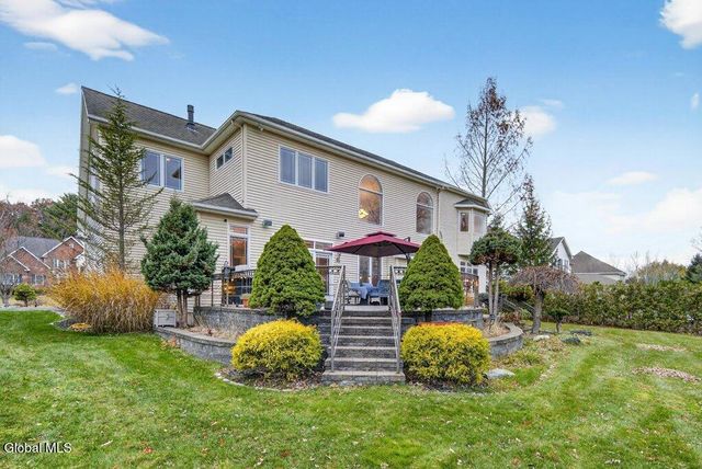 29 Alva Road, Niskayuna, NY 12309