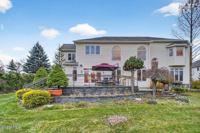 29 Alva Road, Niskayuna, NY 12309