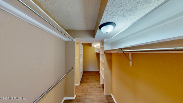 8777 COMO LAKE Drive, Jacksonville, FL 32256