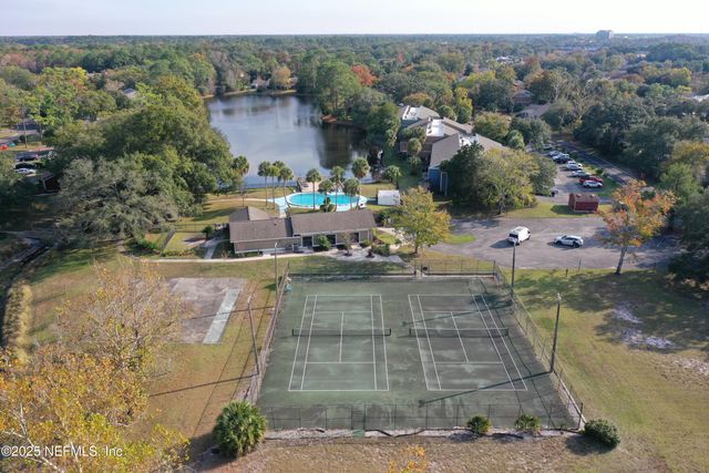 8777 COMO LAKE Drive, Jacksonville, FL 32256