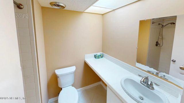 8777 COMO LAKE Drive, Jacksonville, FL 32256