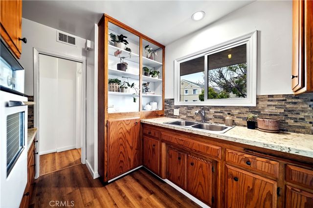 311 Cherry, Long Beach, CA 90802