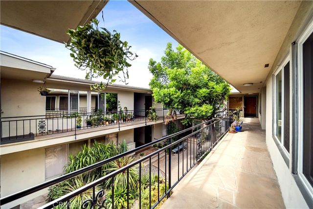 311 Cherry, Long Beach, CA 90802