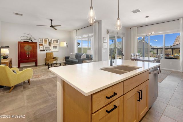 59830 E Juniper Road, Oracle, AZ 85623