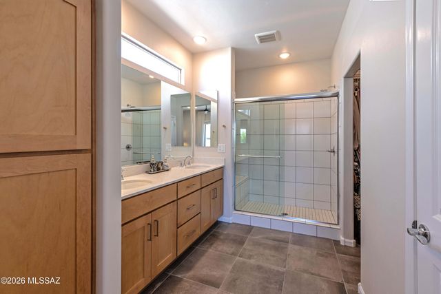 59830 E Juniper Road, Oracle, AZ 85623