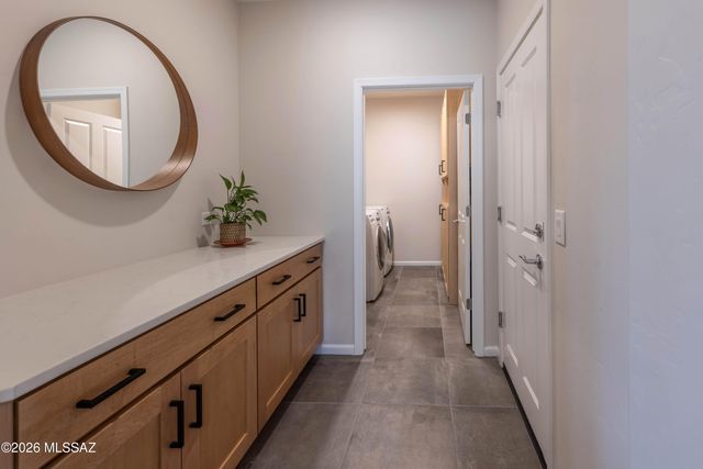 59830 E Juniper Road, Oracle, AZ 85623