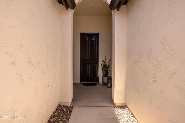 59830 E Juniper Road, Oracle, AZ 85623