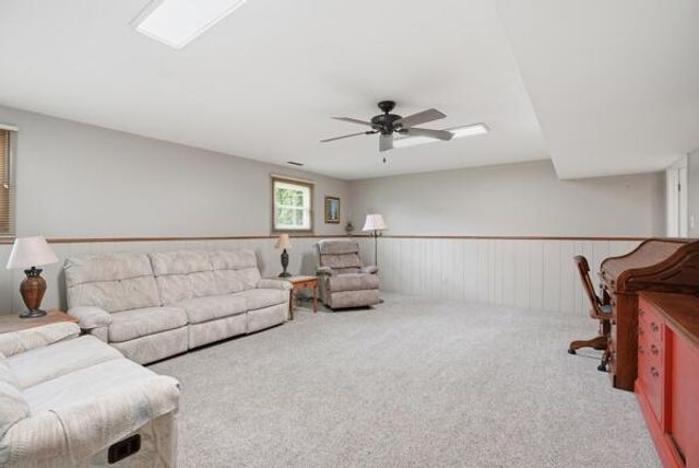 1547 W 99th Avenue, Crown Point, IN 46307