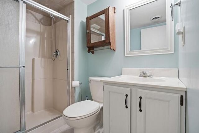 1547 W 99th Avenue, Crown Point, IN 46307