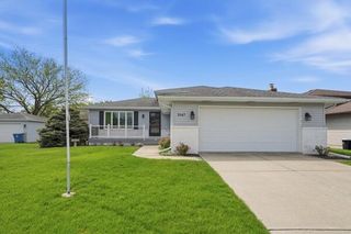 1547 W 99th Avenue, Crown Point, IN 46307