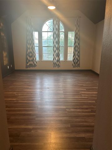 7612 Goudin Drive, Houston, TX 77489