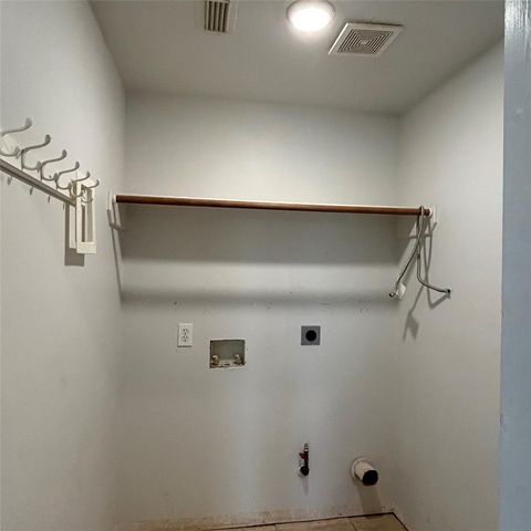 7612 Goudin Drive, Houston, TX 77489