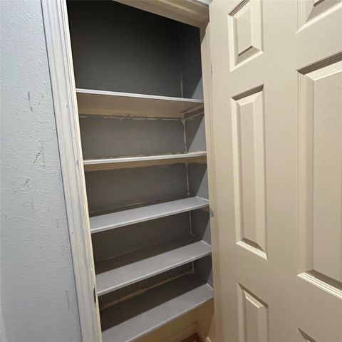 7612 Goudin Drive, Houston, TX 77489