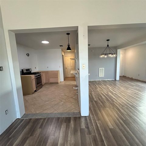 7612 Goudin Drive, Houston, TX 77489