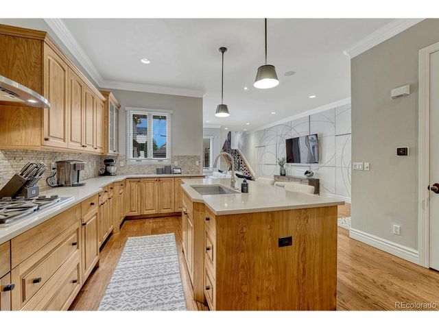 117 Jackson St, Denver, CO 80206