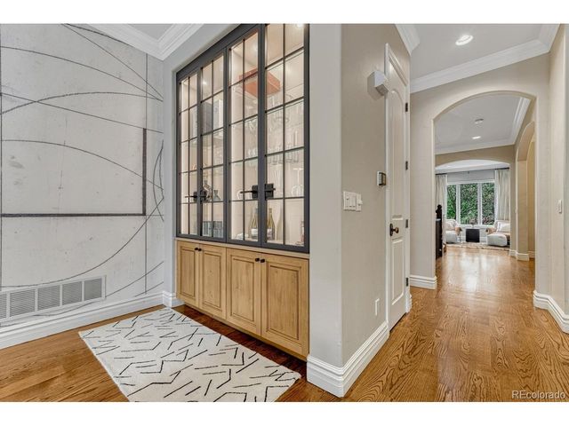 117 Jackson St, Denver, CO 80206