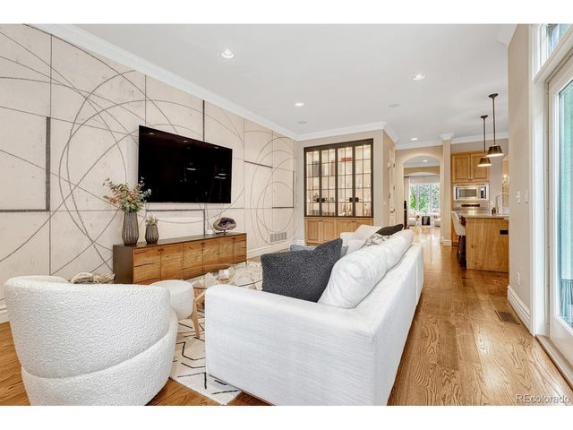 117 Jackson St, Denver, CO 80206