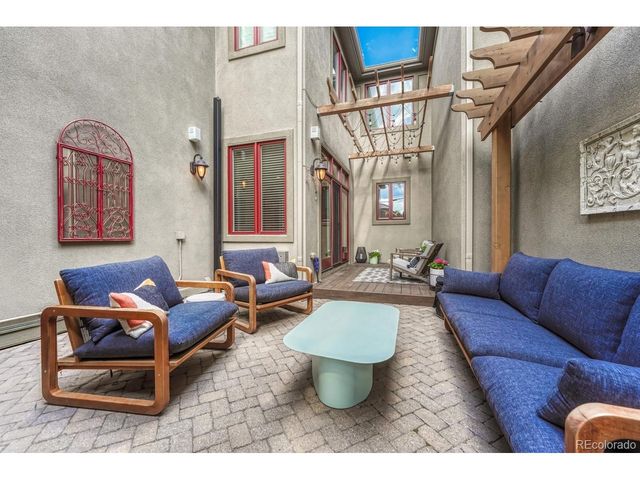 117 Jackson St, Denver, CO 80206
