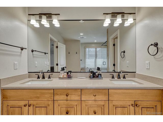 117 Jackson St, Denver, CO 80206