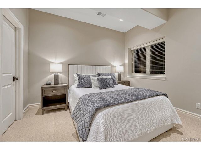117 Jackson St, Denver, CO 80206