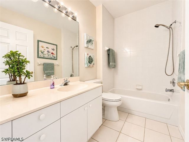 3431 Pointe Creek CT 104, Bonita Springs, FL 34134