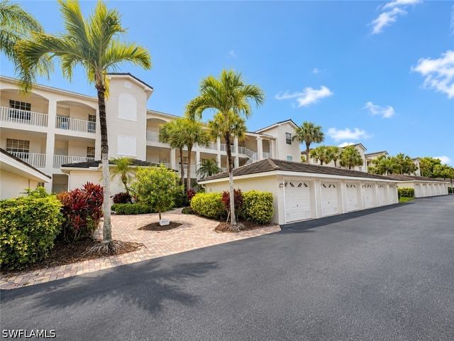 3431 Pointe Creek CT 104, Bonita Springs, FL 34134