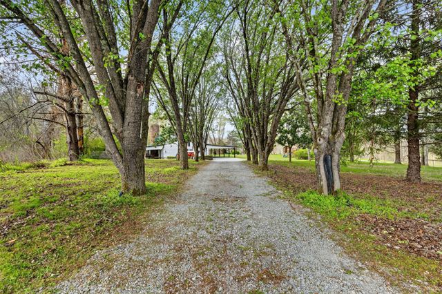 1323 Mount Zion Rd, Joelton, TN 37080
