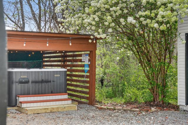 1323 Mount Zion Rd, Joelton, TN 37080