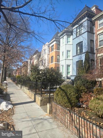 1209 HARVARD ST NW, Washington, DC 20009