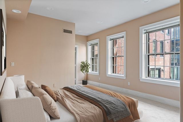 63 W Cedar St 2, Boston, MA 02114