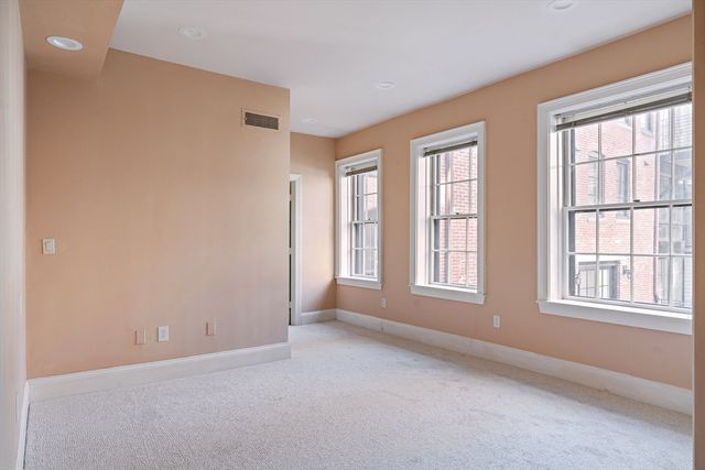 63 W Cedar St 2, Boston, MA 02114