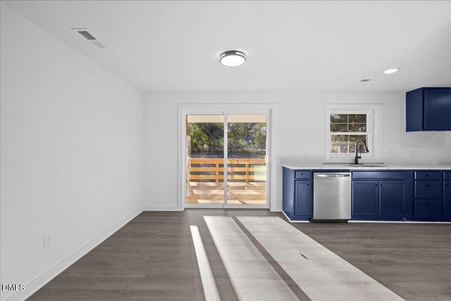 2710 Academy Street, Sanford, NC 27332