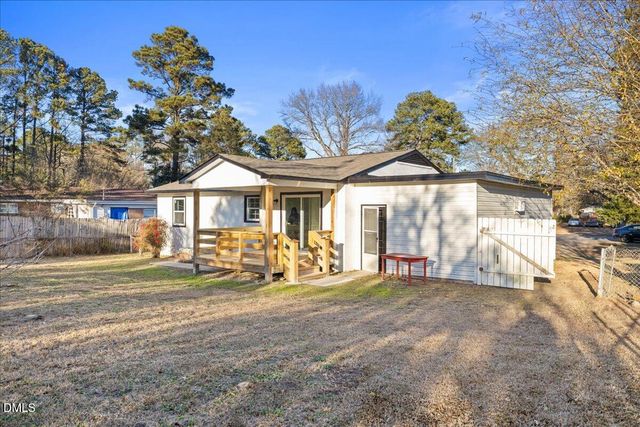 2710 Academy Street, Sanford, NC 27332