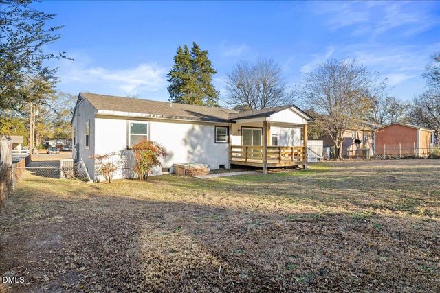 2710 Academy Street, Sanford, NC 27332