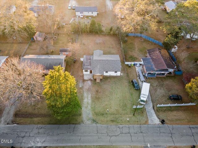 2710 Academy Street, Sanford, NC 27332